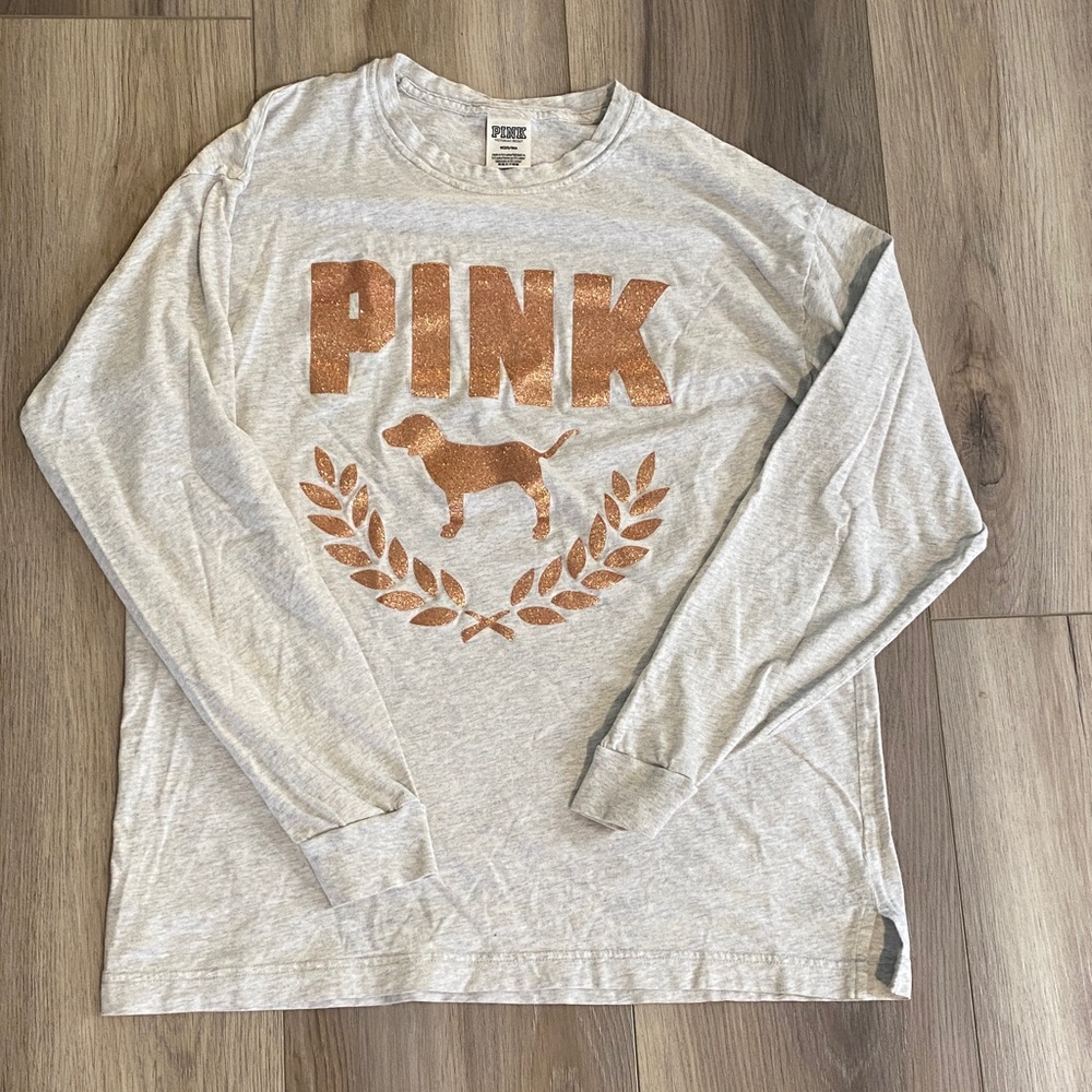 PINK Victoria's Secret Light Gray Logo Tee